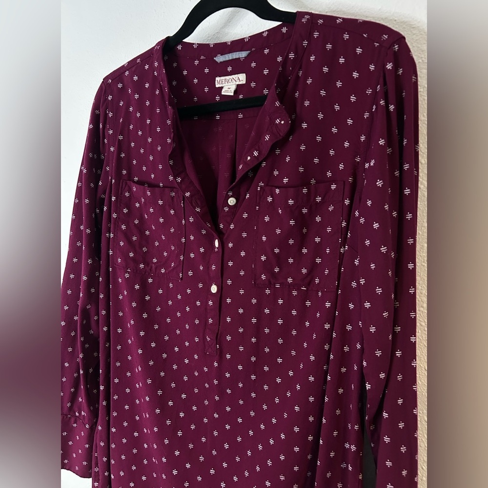 Merona Maroon Patterned Blouse Size Medium - Picture 2 of 6